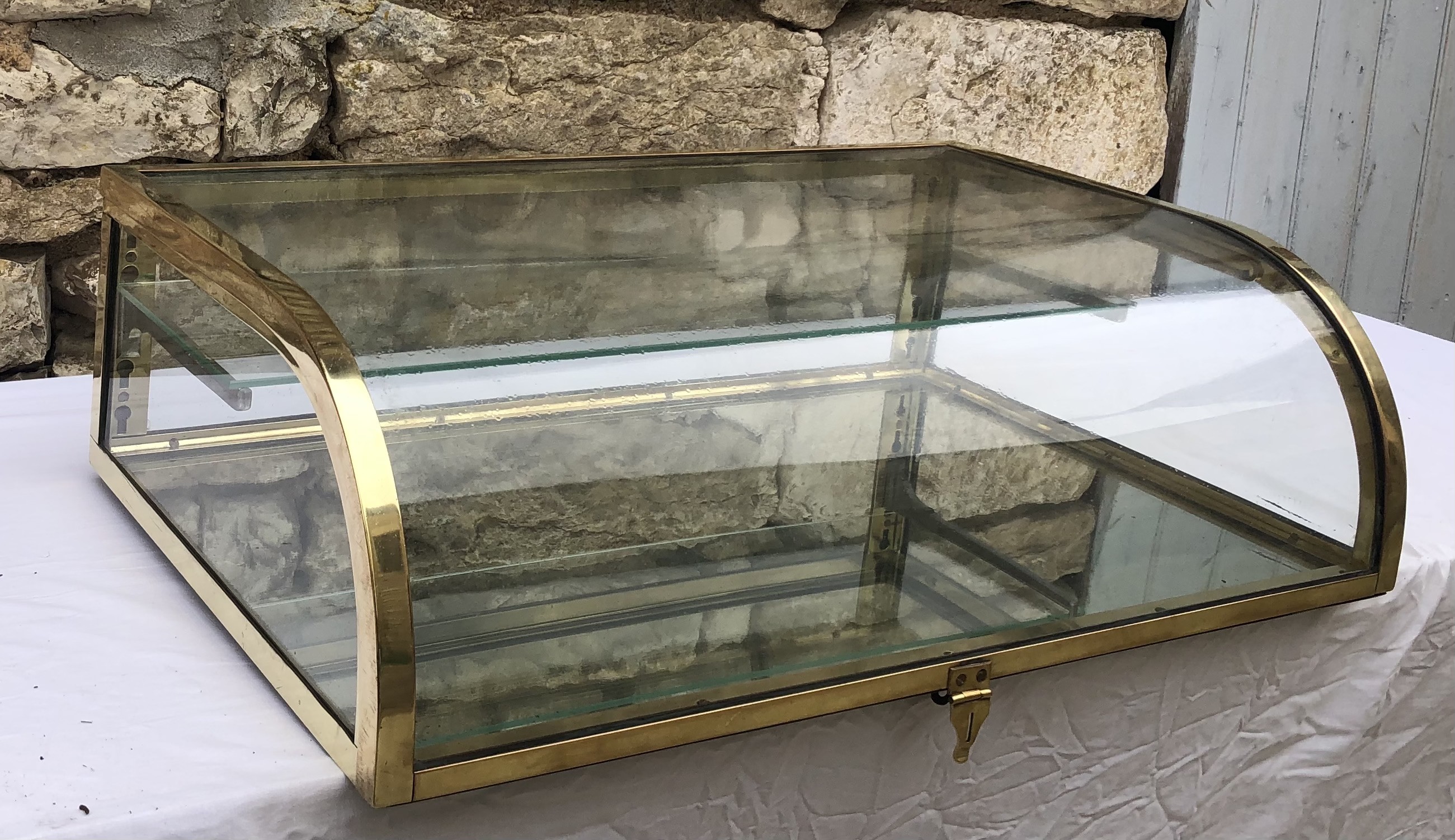 Vitrine En Bois Et Verre Ancienne www.antiquites-setruk.fr