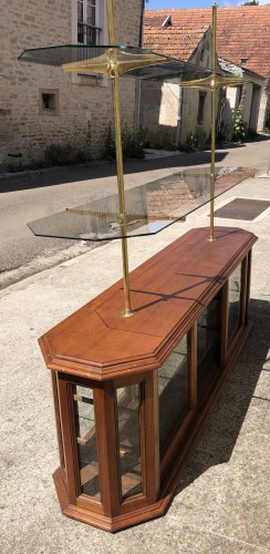 Meuble de présentation, vitrine, métier, magasin.