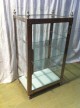 Ancienne petite vitrine de medecin