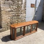 Meuble de présentation, vitrine, métier, magasin.