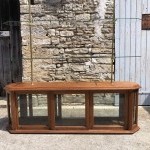 Meuble de présentation, vitrine, métier, magasin.
