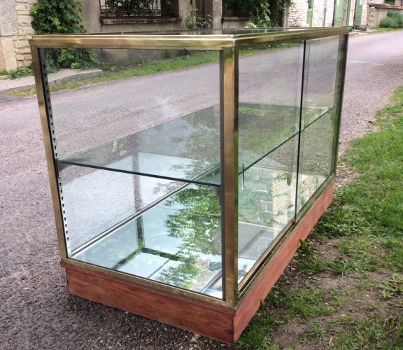 Ancien comptoir  vitrine de magasin