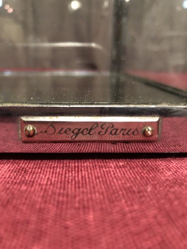 Ancienne petite vitrine de comptoir de magasin, Siégel.