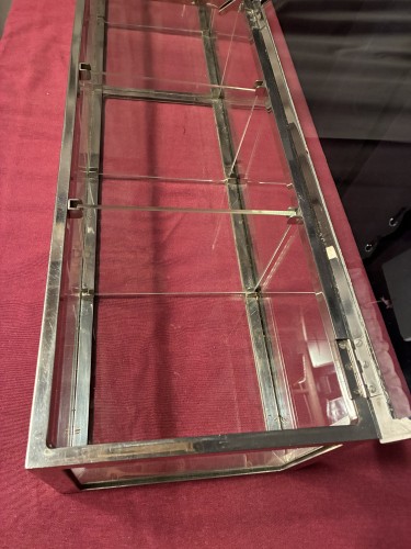 Ancienne vitrine de confiseur.