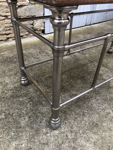 Ancienne table de drapier.