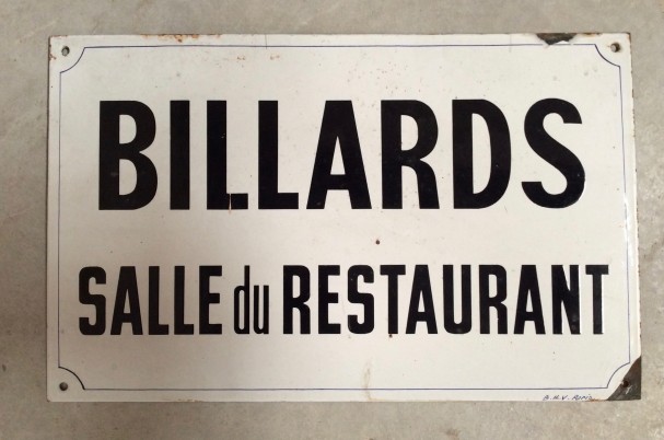 Ancienne plaque émaillée.