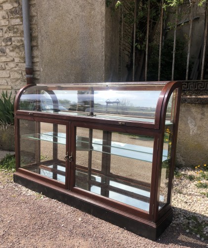 Vitrine ancienne.(vendue HdL')