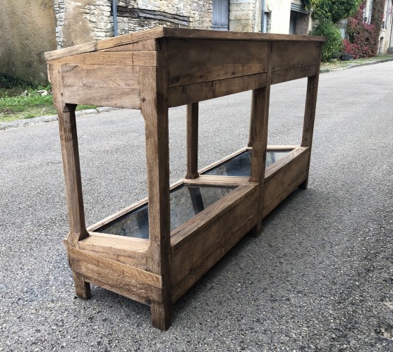 Ancien meuble vitrine.