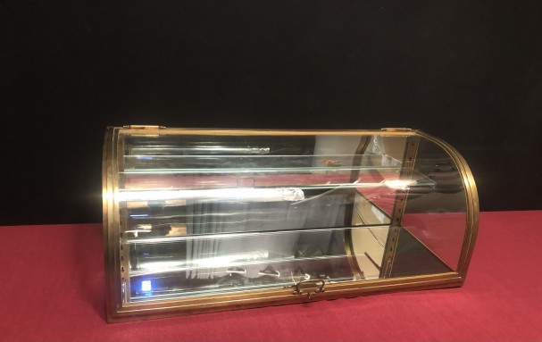Ancienne vitrine de comptoir.(vendu JG)