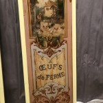 Anciens panneaux de façade de crèmerie, épicerie.