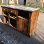 Ancien meuble comptoir de boulanger.