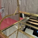 Ancienne vitrine de comptoir.