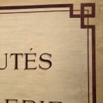 Ancien store de magasin.