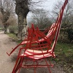 Chaises longues de jardin.