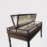 Ancienne table vitrine de magasin.(vendue LD)