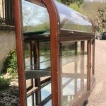 Vitrine ancienne.(vendue HdL')