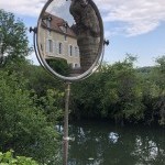 Ancien miroir de chapelier.