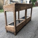 Ancien meuble vitrine.