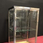 Ancienne vitrine de magasin à poser.(vendue)