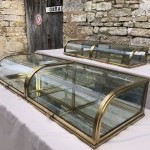 Paire de doubles vitrines anciennes de magasin.(vendu)