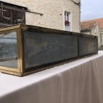 Paire de doubles vitrines anciennes de magasin.(vendu)