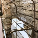 Ancienne grande double vitrine de magasin.(réservée)