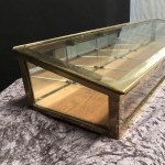 Ancienne vitrine de confiseur, Siégel.