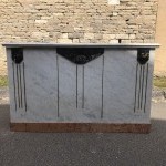 Ancien meuble comptoir de boulangerie.